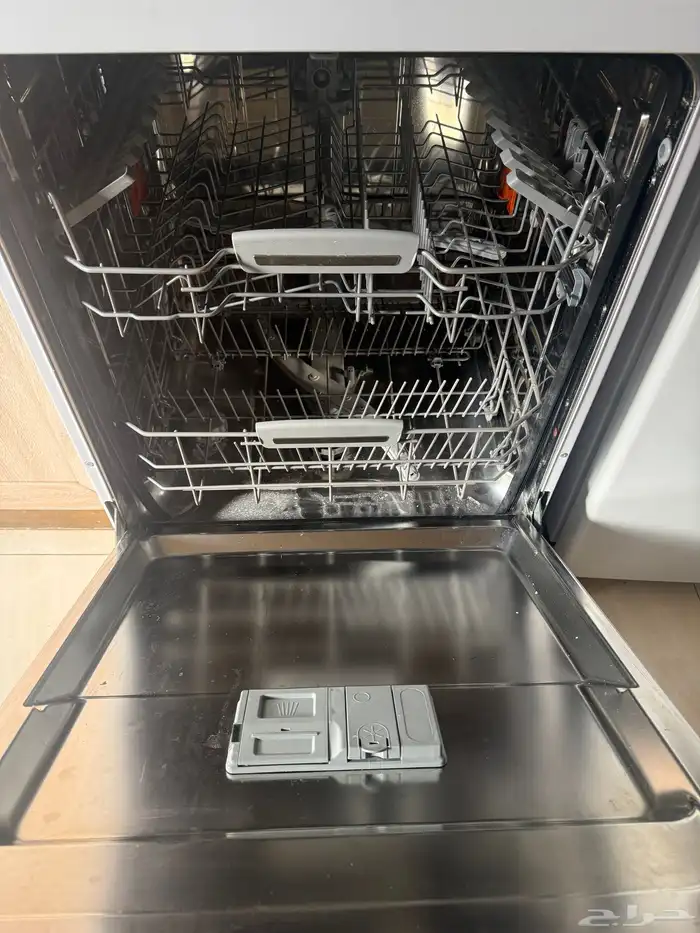 للبيع غسالة صحون 2