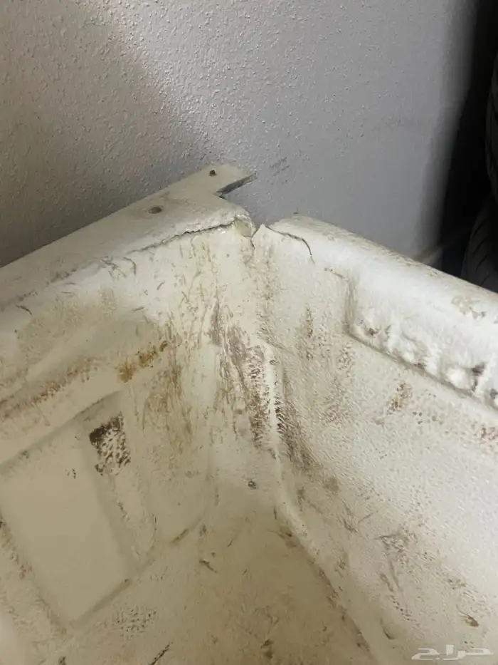 اغراض هايلكس 2005 غمارة 1