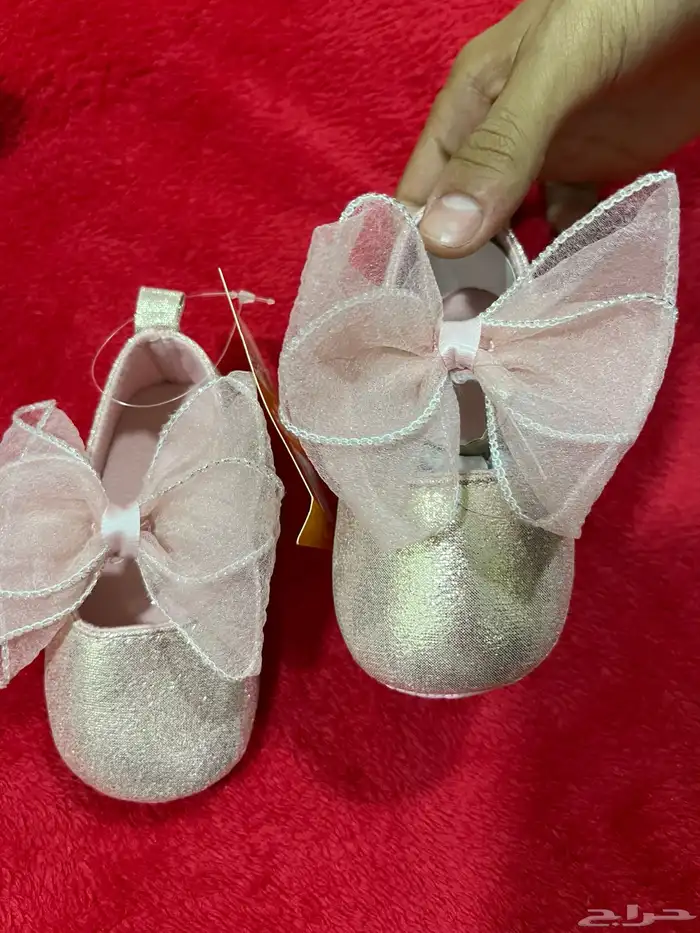 أحذية وشناط وقبعات 12