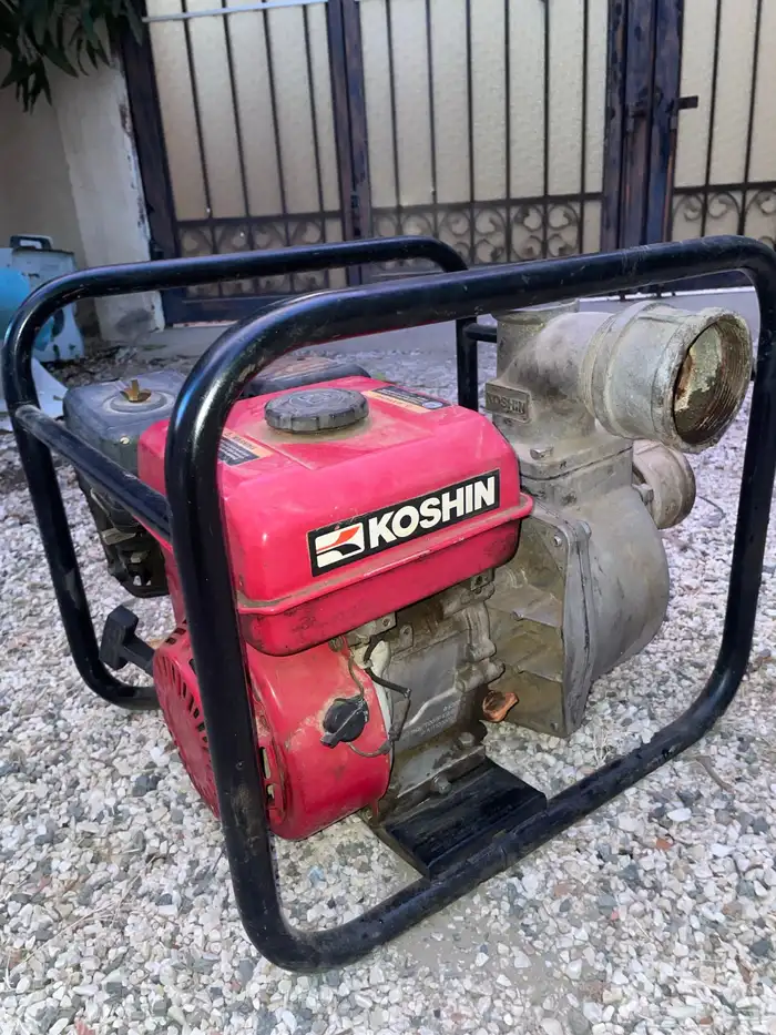 ماطور سحب ماء 3بوصه كوشن ياباني شغال نضيف 1