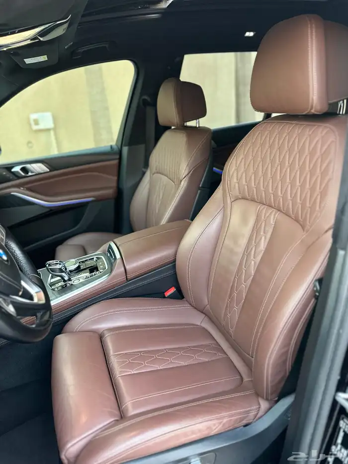 بي ام X7 Individual موديل 2020 بحاله الوكاله 16