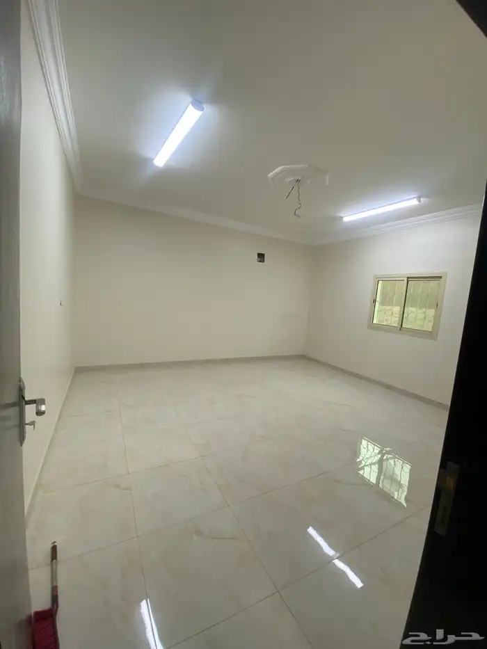 دور ارضي مستقل في المنار عوايل ب35 الف 10