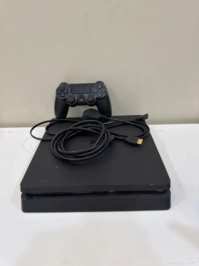 سوني فور مستعمل للبيع 500 0