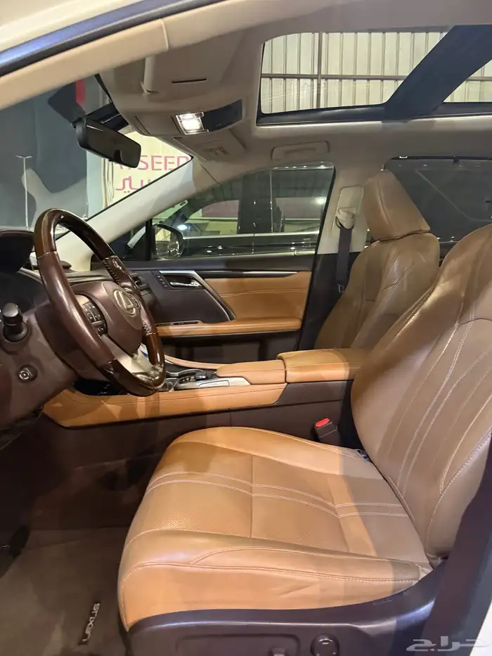 لكزس RX350 2017 ( الوكيل عبداللطيف جميل ) 5