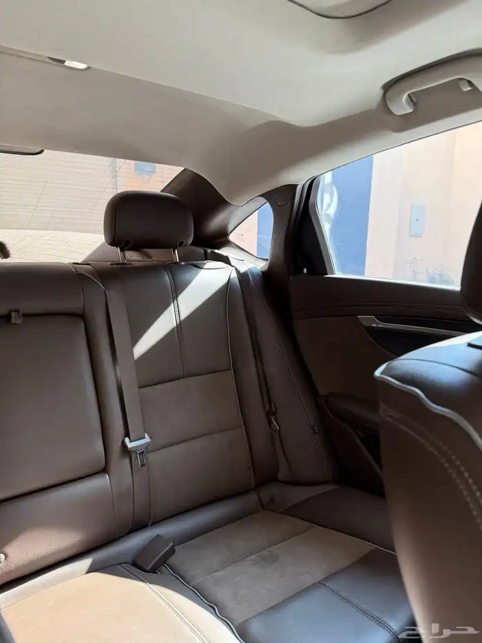 امبالا LT نص فل 9