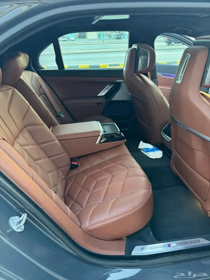 بي ام 2023 كت ام 18