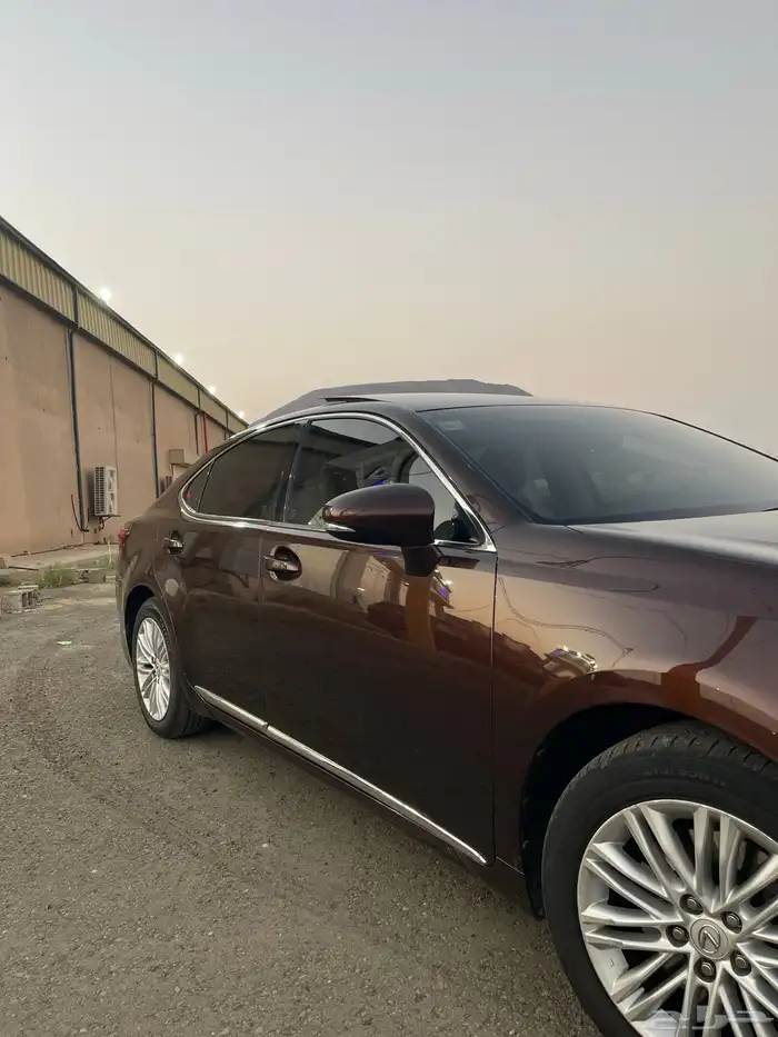 لكزس اي اس 350 فل كامل وارد عبداللطيف جميل 14