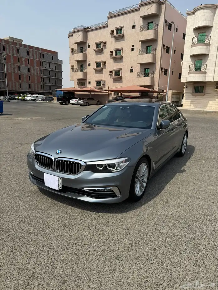 بي ام 530 فل 2017 ماشي 126 الف كيلو قمه في النظافه 11