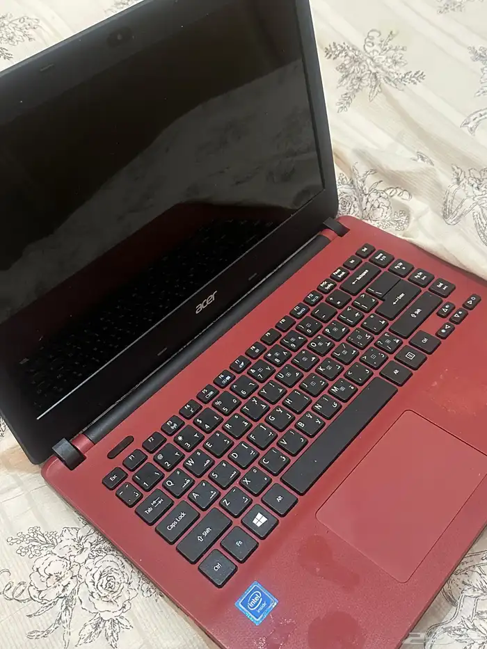 بيع  لابتوب Acer (موديل ES1) 2