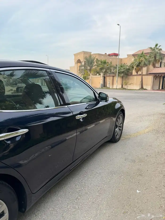 انفنتي Q70 مالك اول بدي وكالة 9
