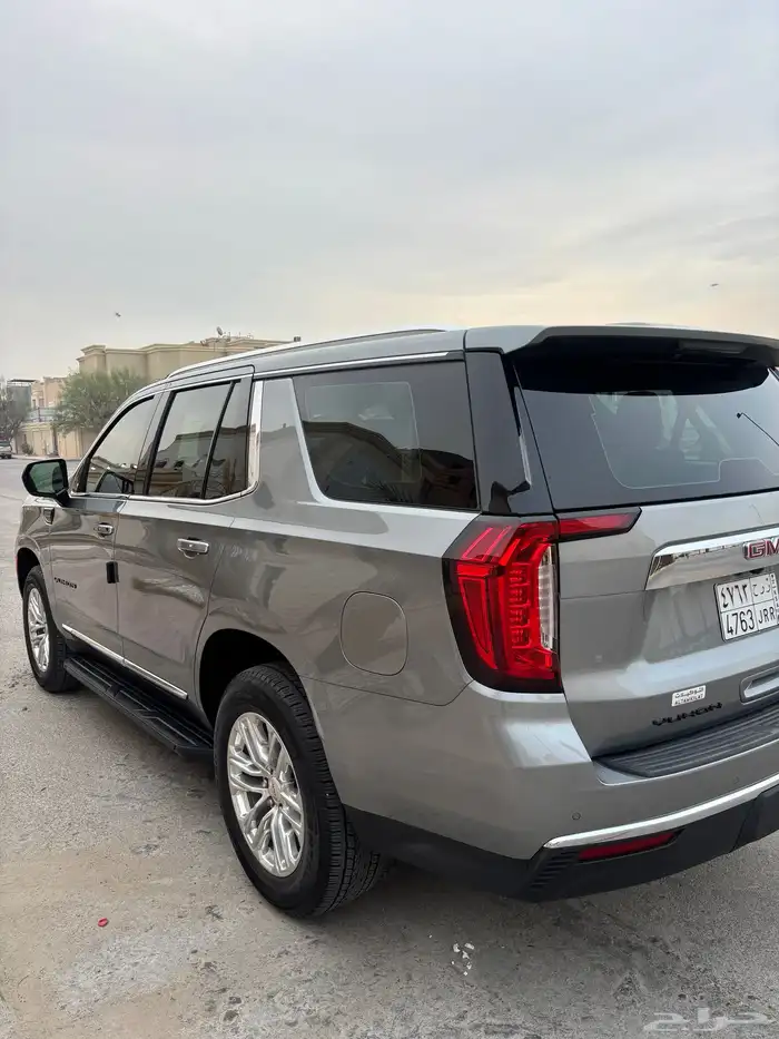 جمس يوكن 2023 SLT (مخزن) 26