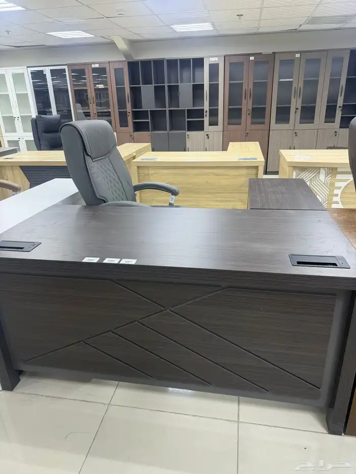 مكتب جديد 4 ألوان كلا مقاسات في موجود - اثاث المكتبي 2