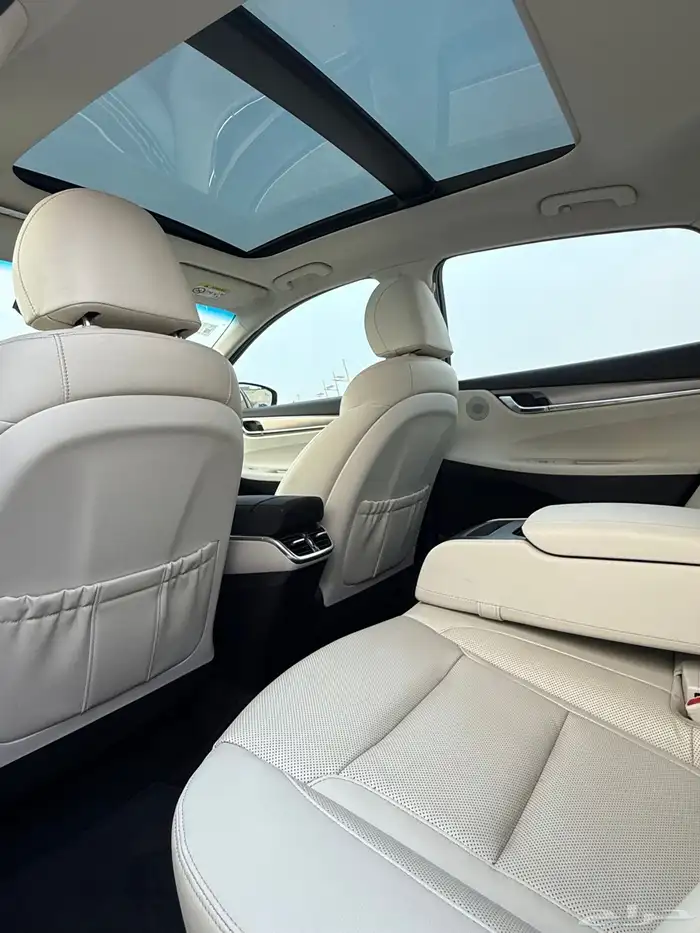 هونداي ازيرا 2022 ( 6 سلندر ) اعلى مواصفات للبيع 14