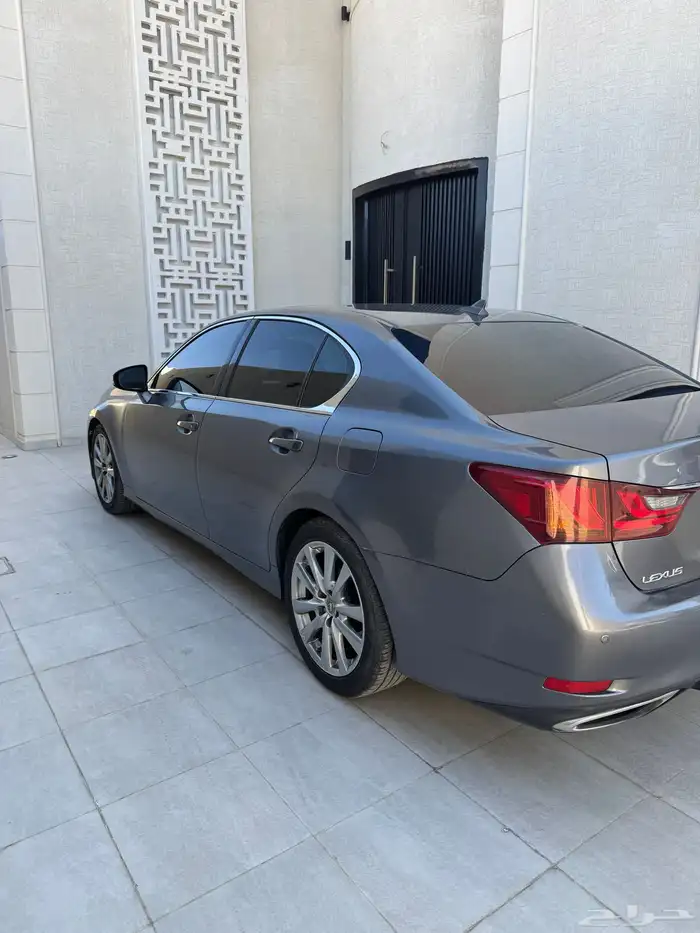 لكزز جي اس 1