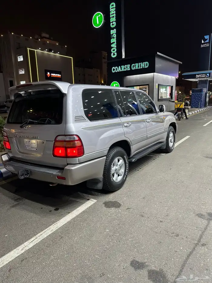 جيب لاند كروزر 2002 4