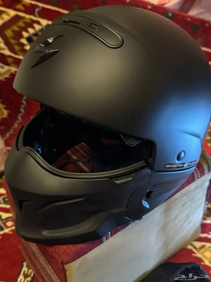 خوذة دراجة نارية سكوربيون 0