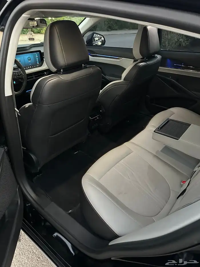 فورد تورس 2024 تيتانيوم 13