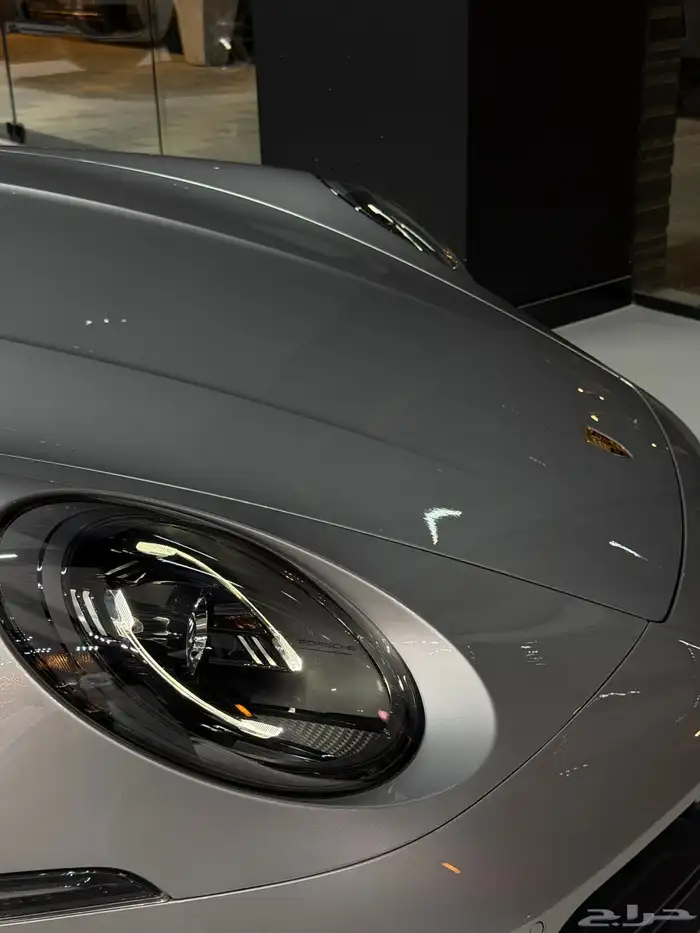 بورش 911 كاريرا 2025 شبه جديد مواصفات عاليه 9