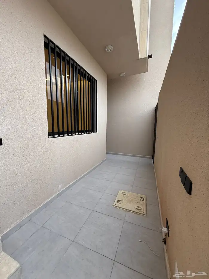 فرصه للبيع فيلا روف ب 685 الف عليها تامين وحي مكتمل الخدمات 56