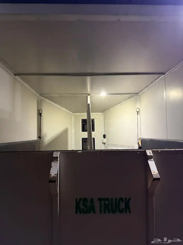 عربة نقل خيل 1