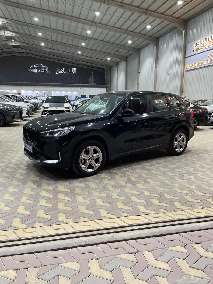 بي ام X1 سعودي ضمان وصيانه عداد 11 الف 5