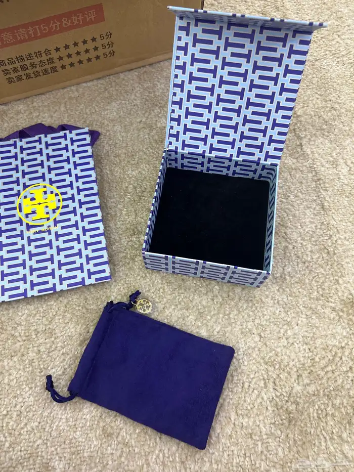 علب توري بورش 1