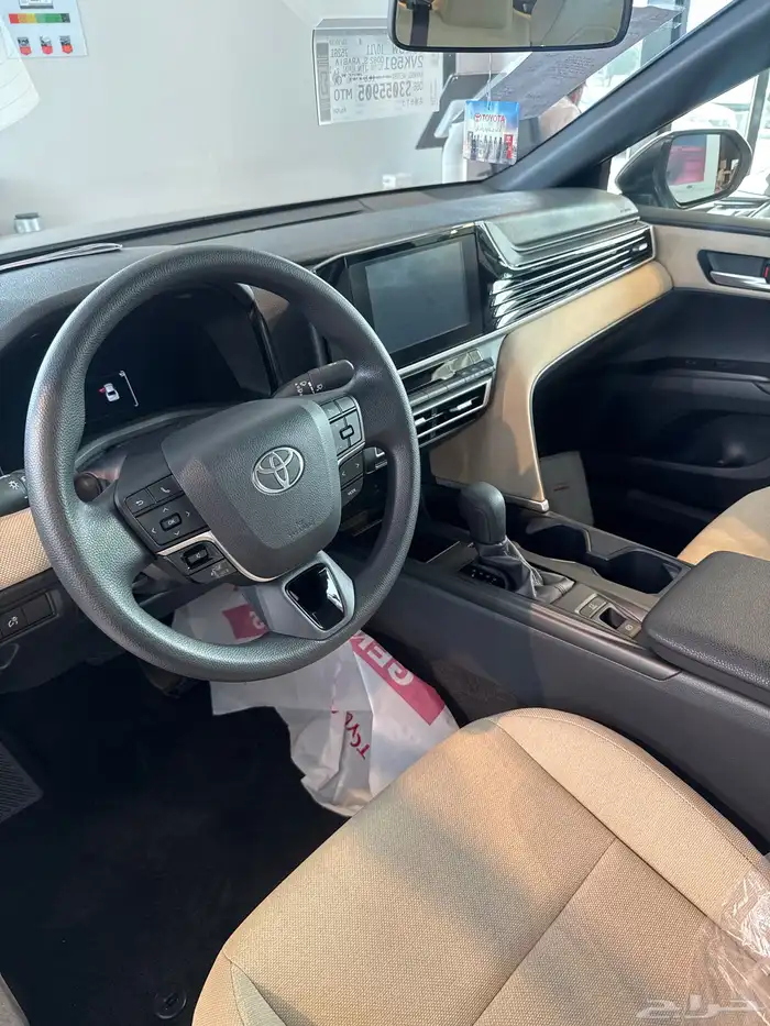 كامري 2025 ستاندر استلام فوري (بطاقة جمركية) 4