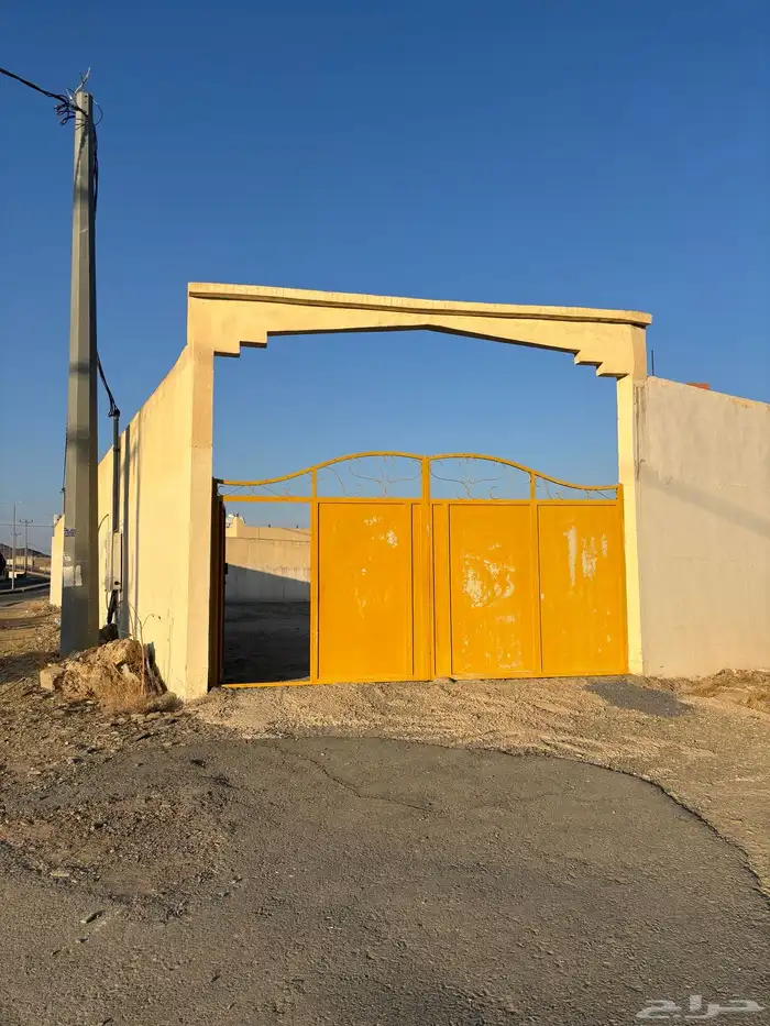 استراحة للبيع أو الايجار في جفن ام الجدور بالعقيق 0