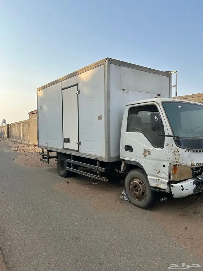 للبيع دينا ثلاجة بدون جهاز التبريد 0