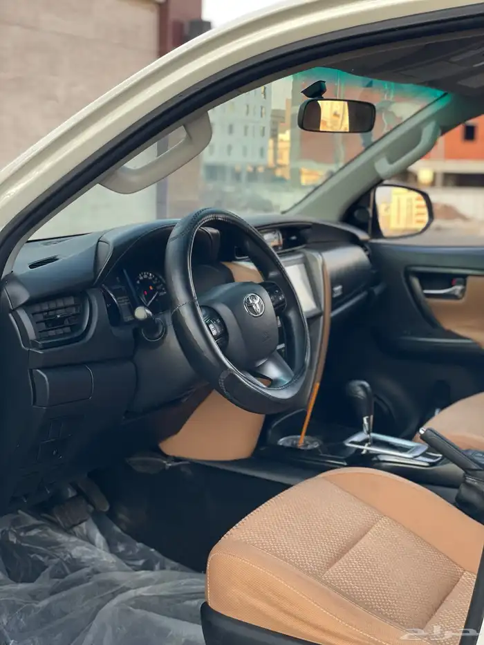 تويوتا - فورتشنر - 2022 - ديزل 15