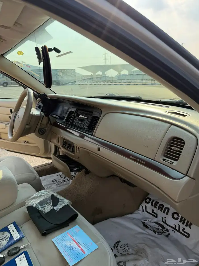 كروان فكتوريا 2011 سعودي نظيف 40