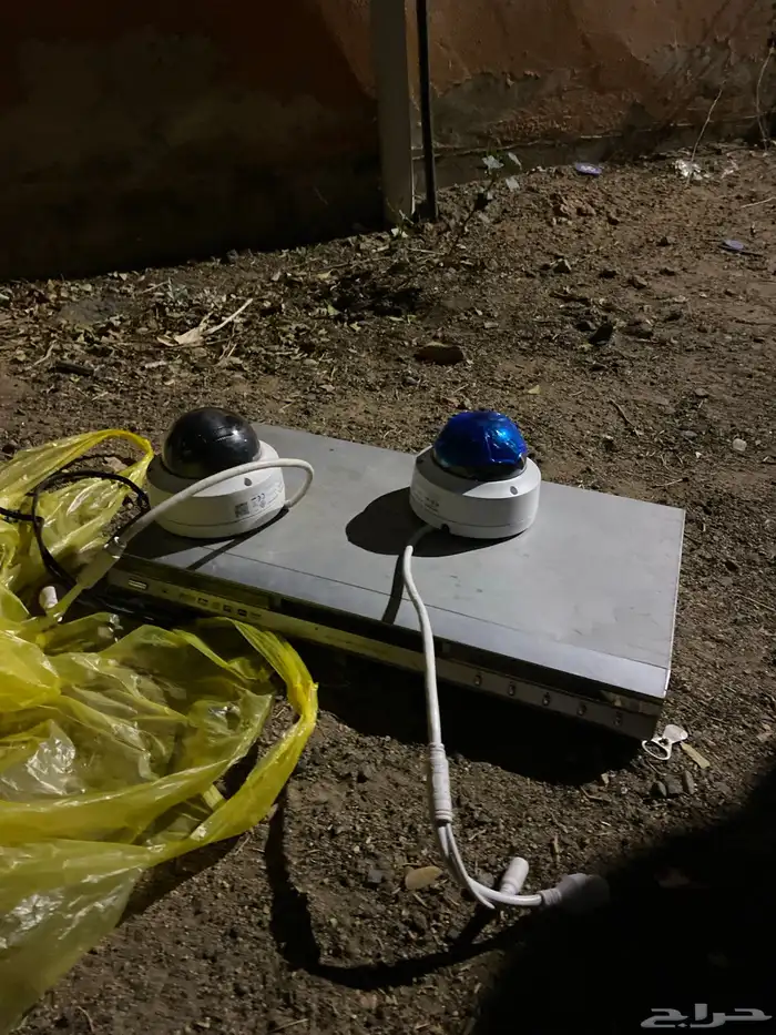 كاميرات مراقبه 1