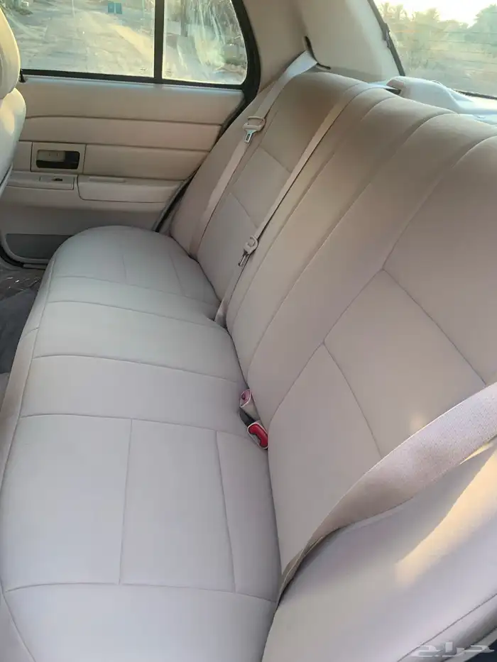 فورد فكتوريا 2012 ممشى قليل 13