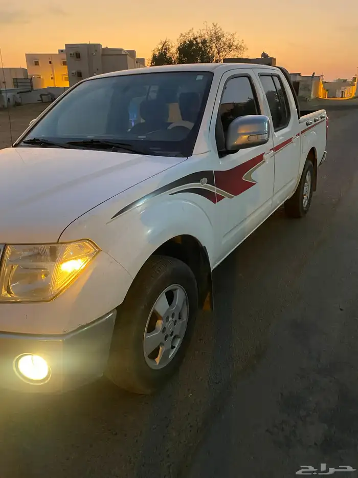 نيسان نفارا موديل 2010 فل كامل 5