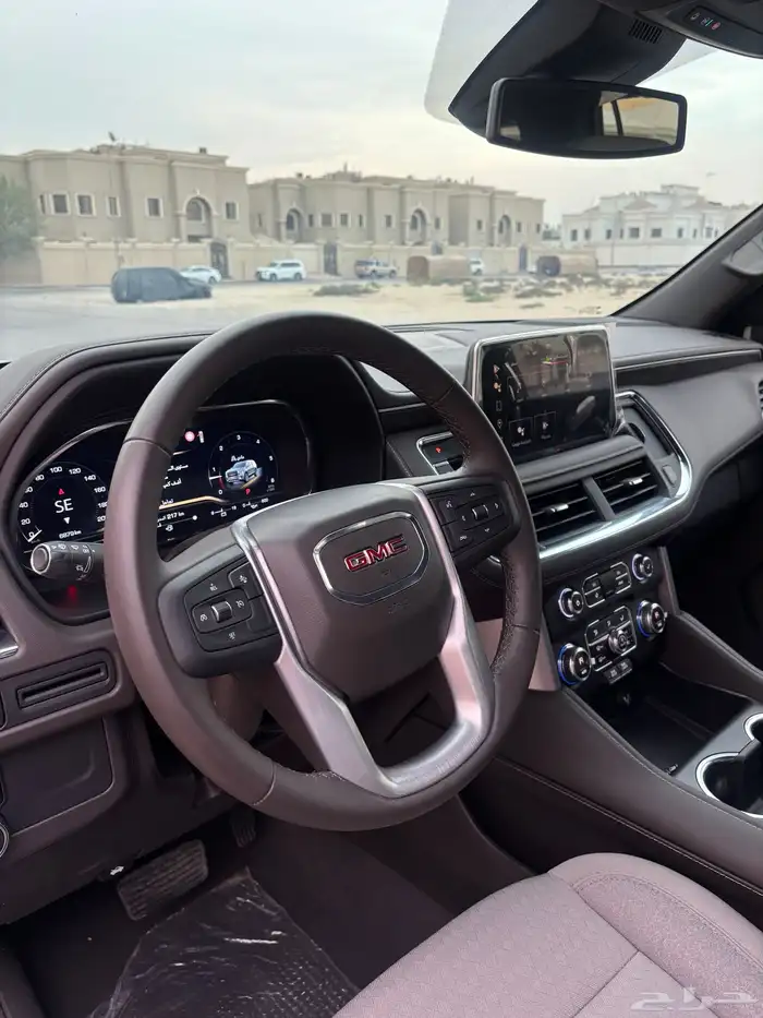 جمس يوكن 2023 SLT (مخزن) 33