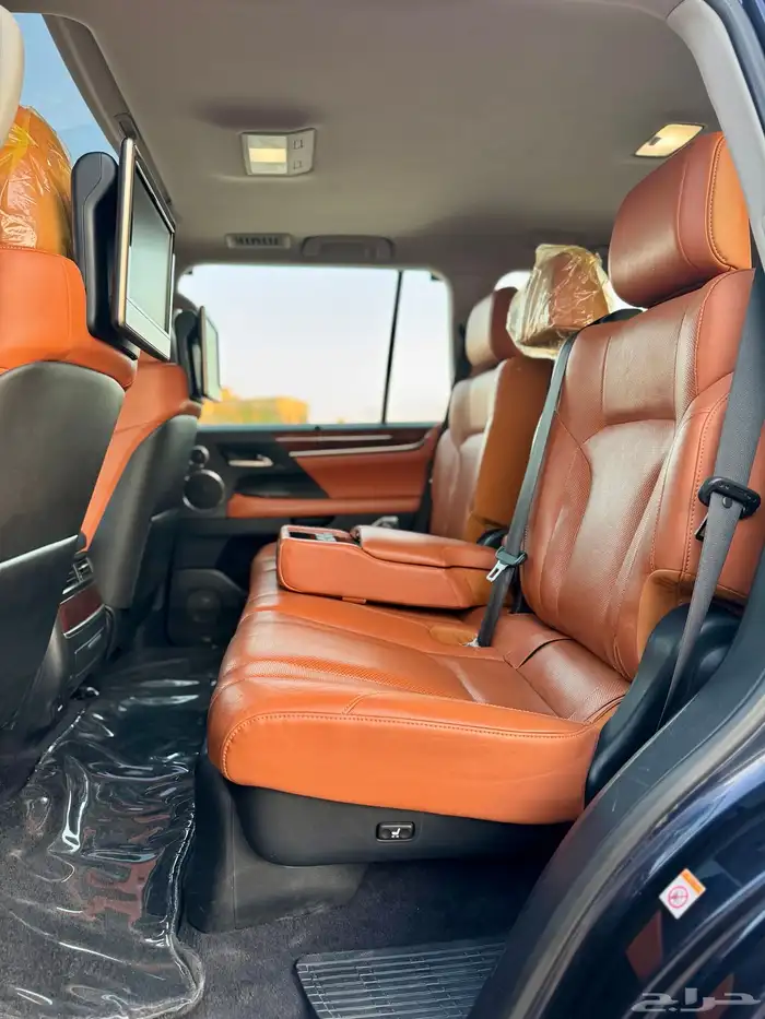 للبيع جيب لكزس 2016 ((DD))(بريمي) ((نظيف جدا )) 45