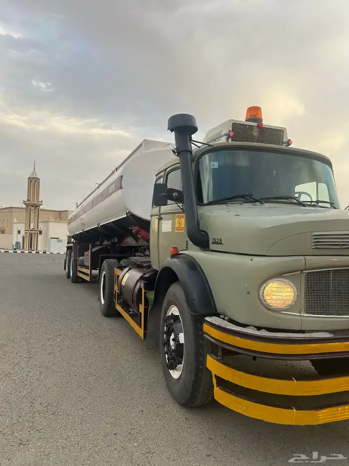 راس مرسيدس موديل 1983 1