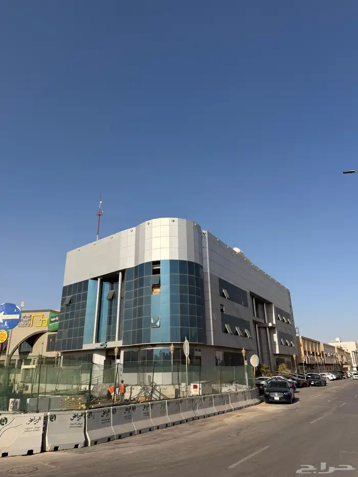 مكاتب للايجار 0