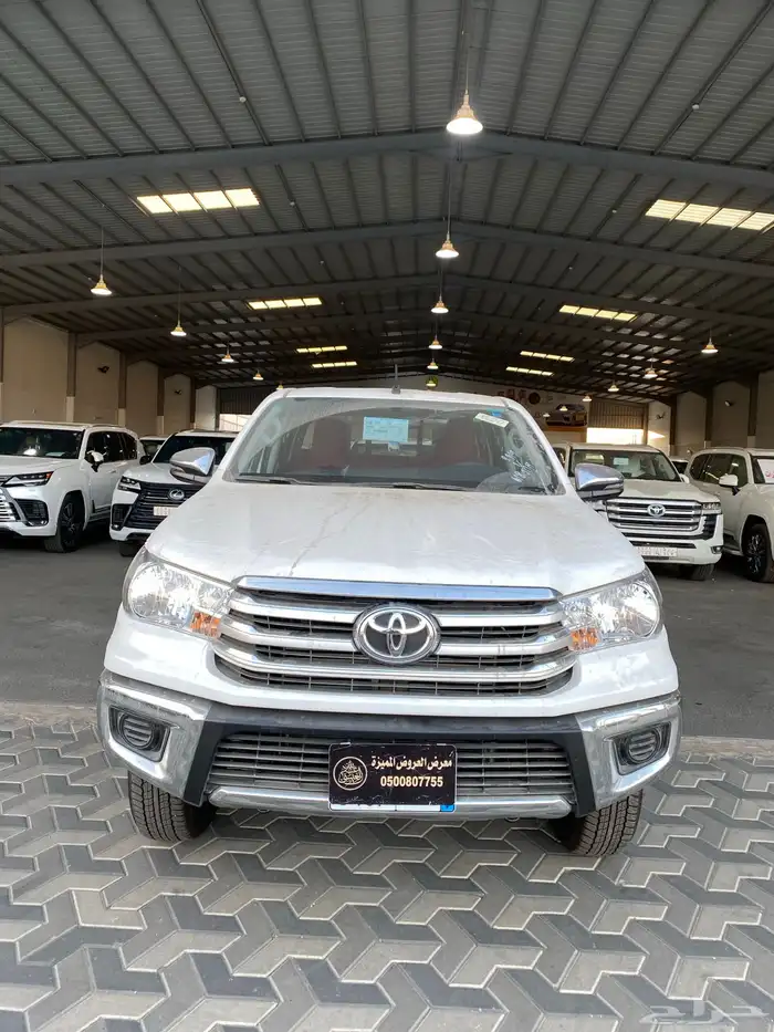 تويوتا هايلوكس ديزل قير عادي دبل 2025 0