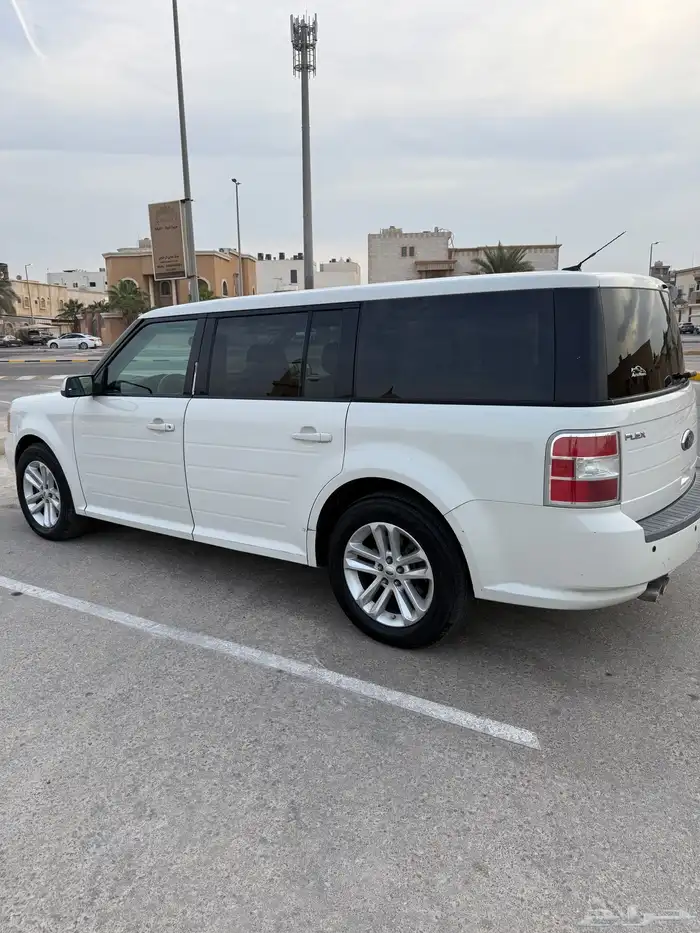 فورد فلكس موديل 2010 5