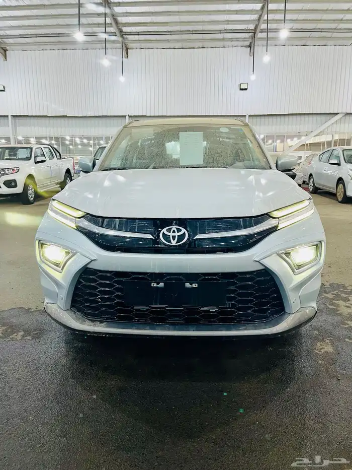 تويوتا - اوربان كروز 2026 - بنزين 2