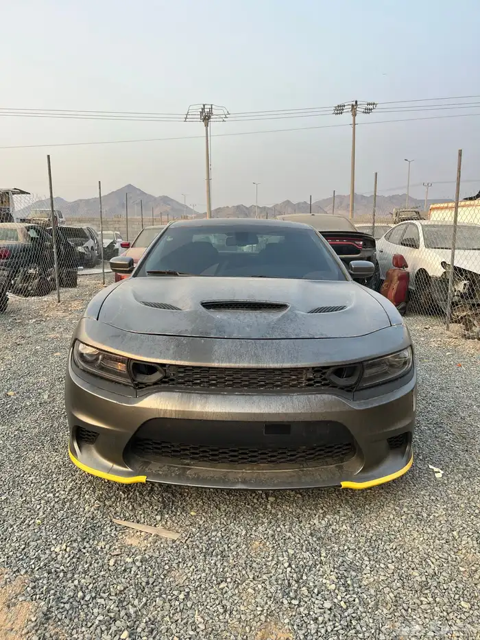 دودج تشارجر 2017 6 سلندر قطع تشليح فقط 1