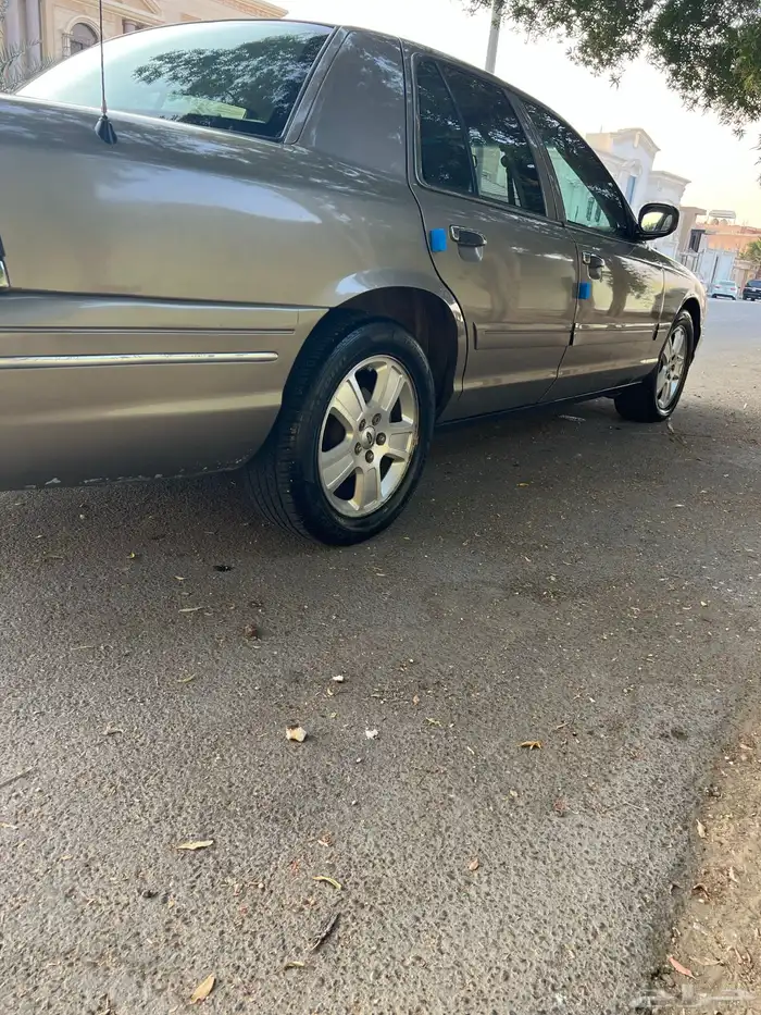 فورد فكتوريا سعودي 5