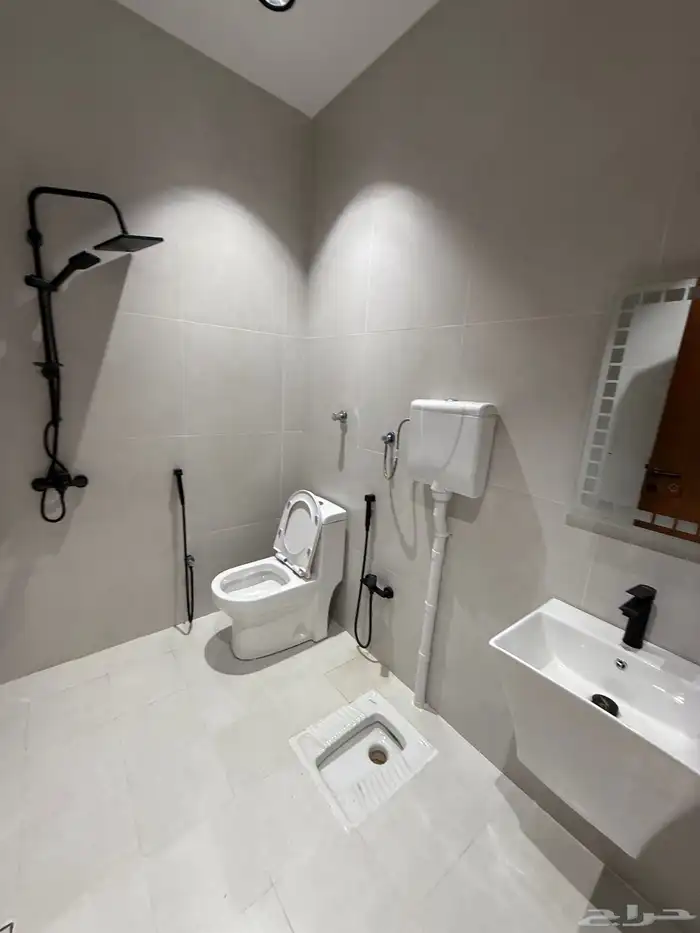 فرصه للبيع فيلا روف ب 685 الف عليها تامين وحي مكتمل الخدمات 35