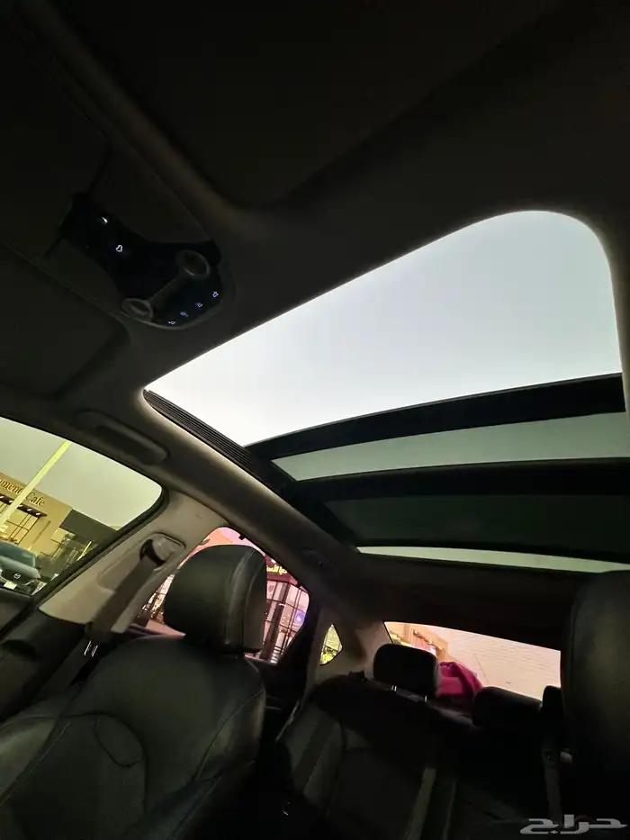 ازيرا 2019 للبيع بالحاله الراهنه 7