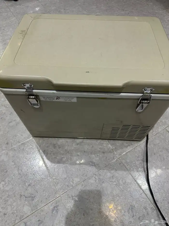 للبيع ثلاجة سياره تبريد وتجميد 4