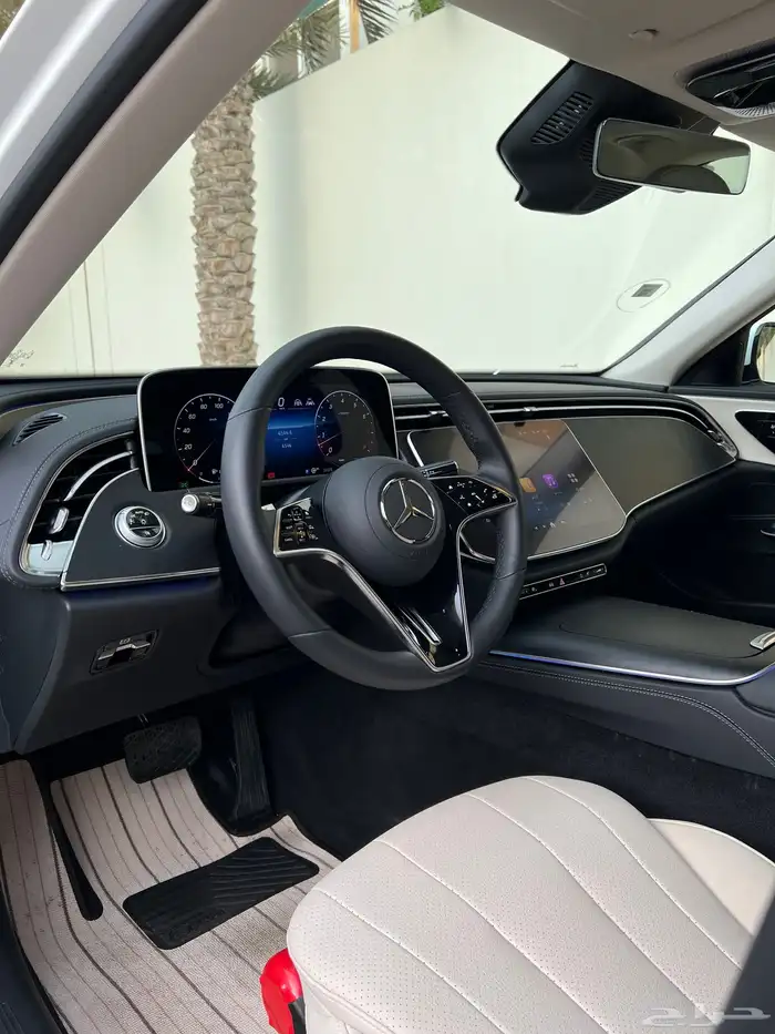 مرسيدس E200 2025 عداد 7 الاف كيلو ضمان الجفالي سنتين 36
