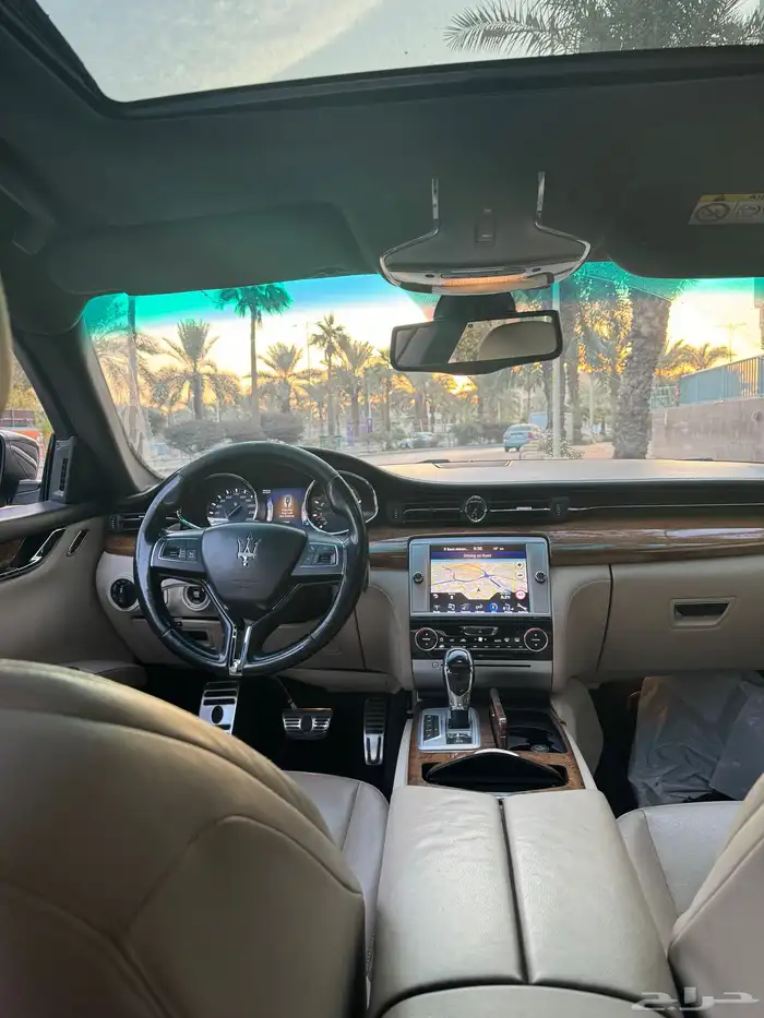 للبيع مازيراتي كواترو موديل 2016 فيها دقة خفيفة مصدوم 11