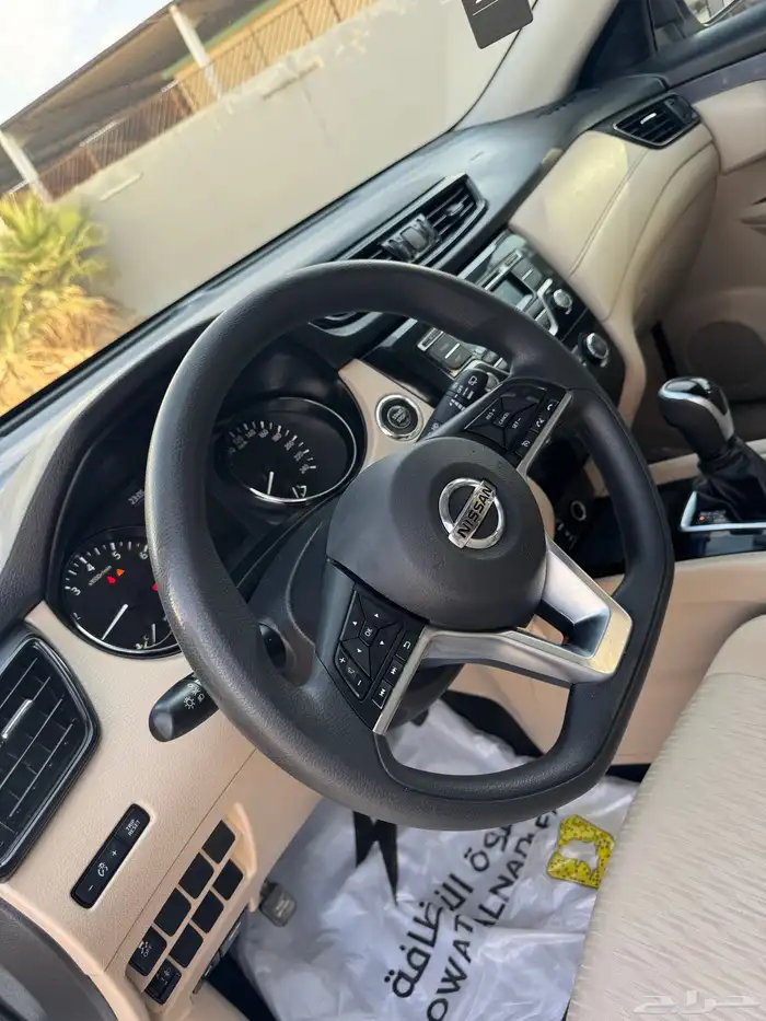 نيسان اكستيرا 7