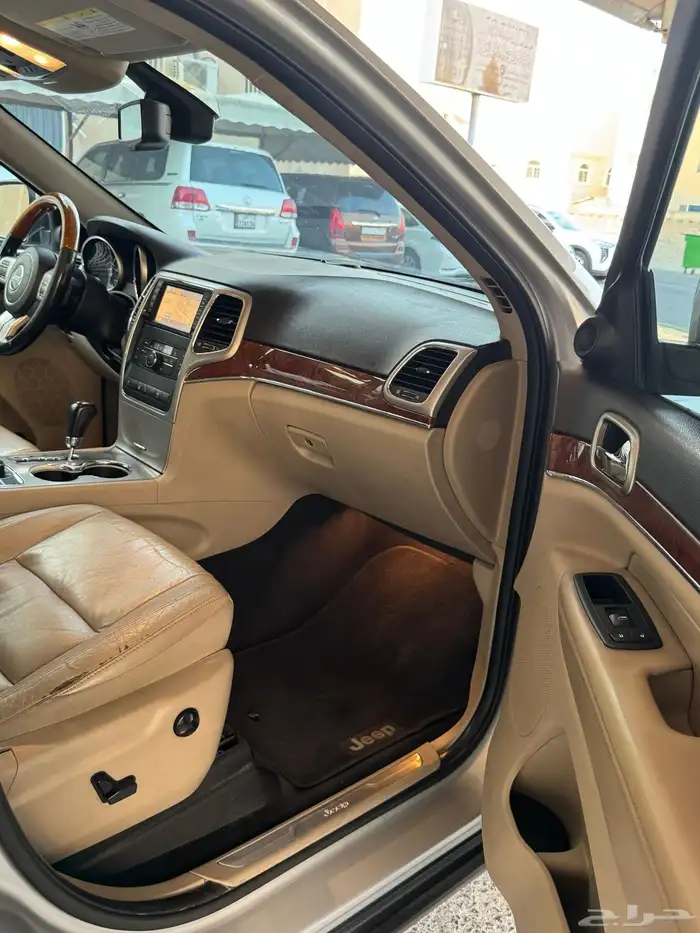 جراند شروكي 2012 6